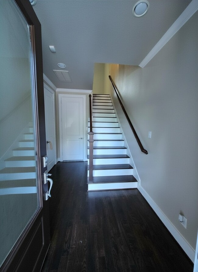 Photo - 2705 Kennedy St