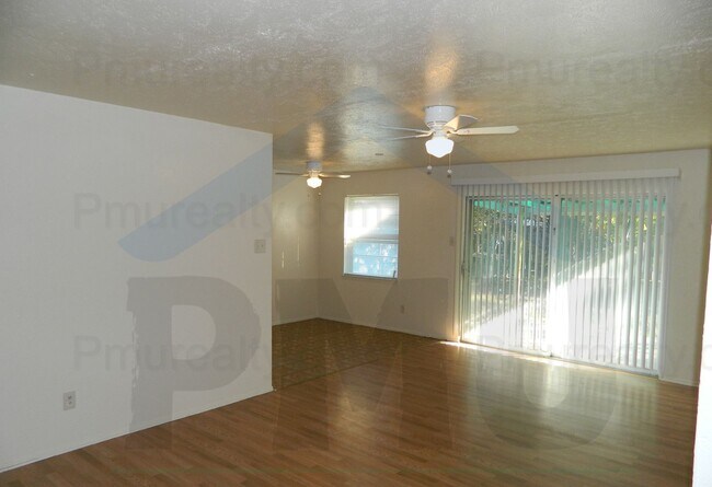 Photo - AVAILABLE NOW!!! 3-Bed 2-Bath with 2-car Garage
