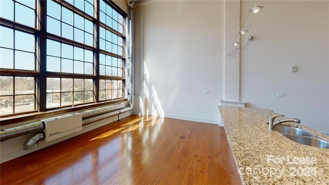 Photo - 715 N Graham St Condo Unit 305