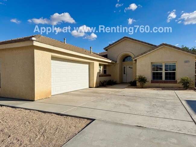 Spacious 4 Bed Home in Copper Hills Neighb... - Spacious 4 Bed Home in Copper Hills Neighb...