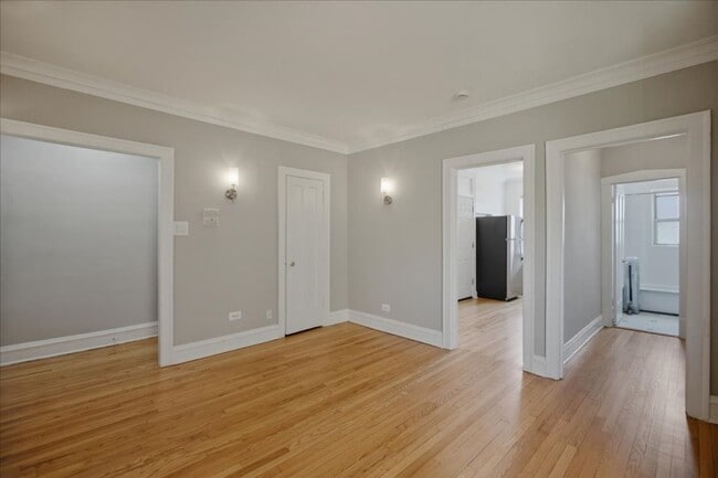 Photo - Large Studio in Andersonville Unit 27-2B