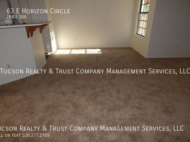 Photo - 63 E Horizon Cir House