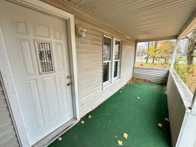 Photo - 107 Sager Rd Unit #B