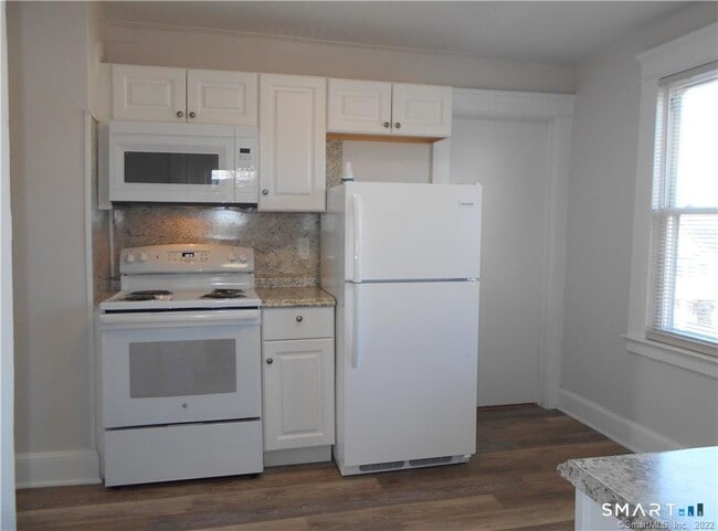 Building Photo - 53 Anthony St Unit 3rd Fl