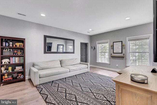Photo - 1324 W Chester Pike Condo Unit 115