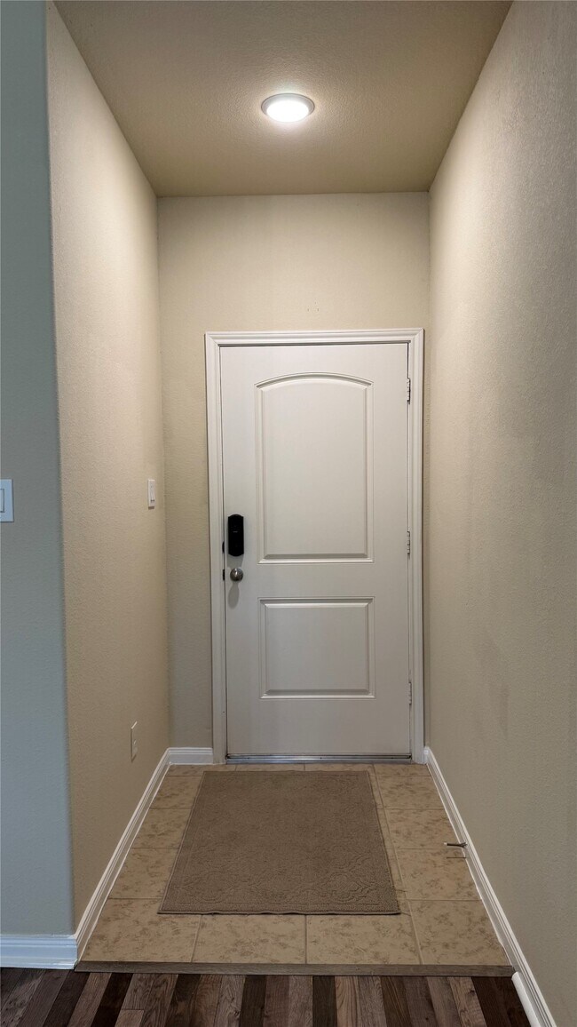 Photo - 9611 Tipton Sands Dr