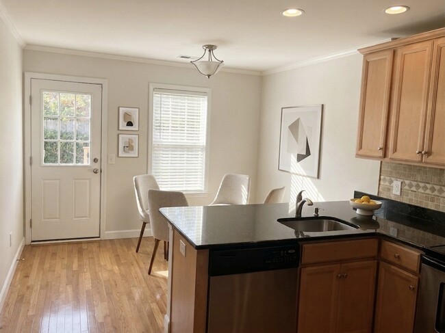 Photo - 200 Clover Ct