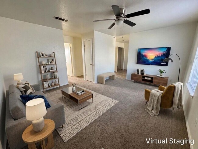 Photo - 1904 Windward Dr Unit Apt B