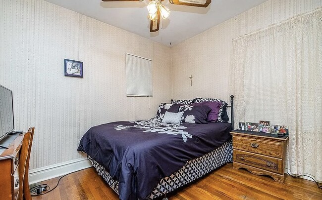 Photo - 2717 Wesley Ave