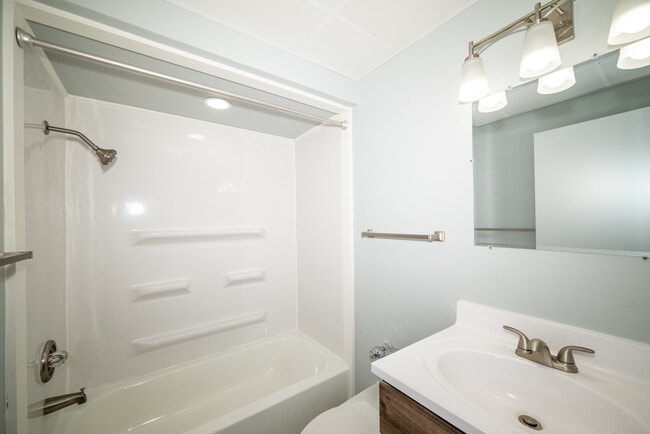 Riverview Tower Apartments