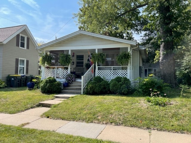 Photo - 119 N Lucas St Townhome