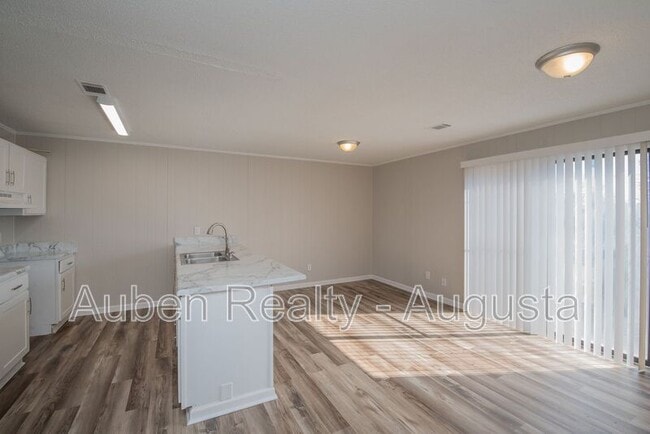 Photo - 2311 Walden Dr