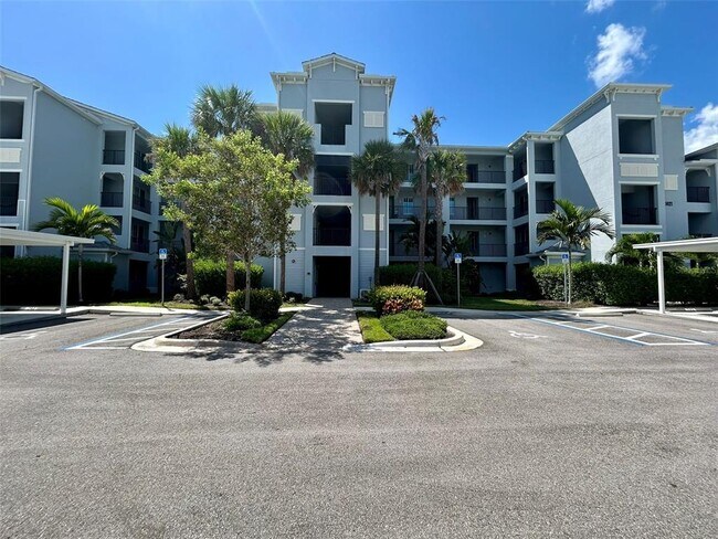 14121 Heritage Landing Blvd Unidad 736