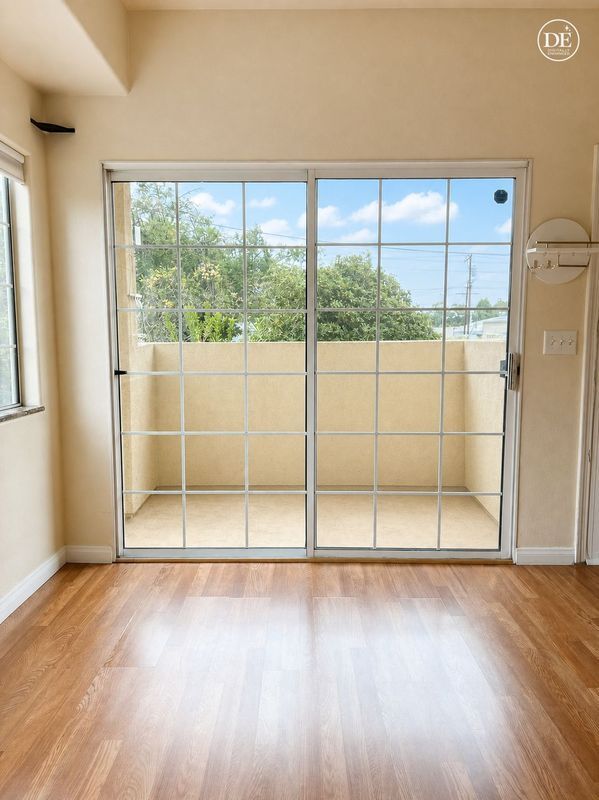 5228 Vantage Ave Unit 6