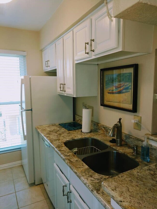 Photo - 3506 Cove View Blvd