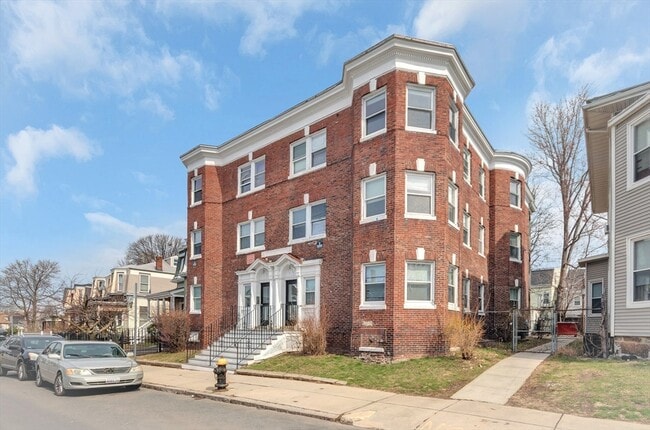 Photo - 105 School St Unit 2