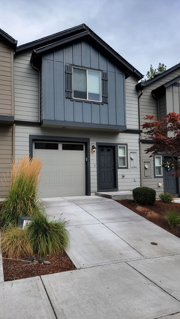 Photo - Bright and Contemporary Townhome with Open Layout