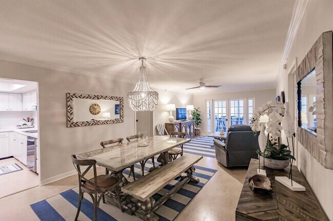 Photo - 1055 W Peppertree Dr Unit 206AA