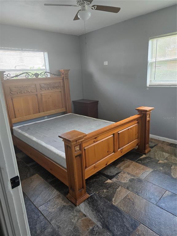 1218 Lorie Cir