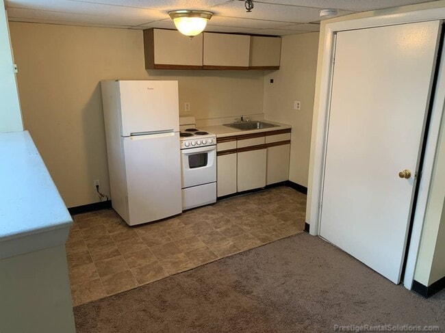 Photo - 6 St Mark St Unit A