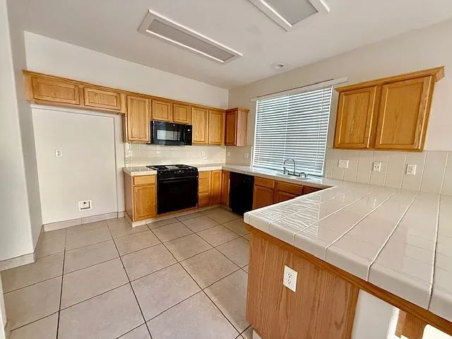 Photo - 56 W Bohemia Ln