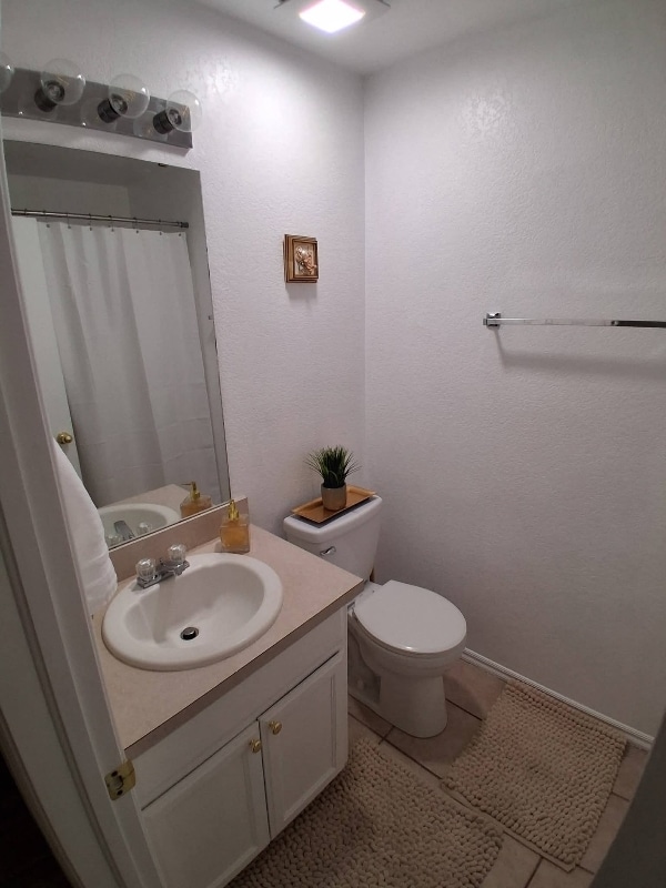 Photo - 2 Cloverdale and Wheatland