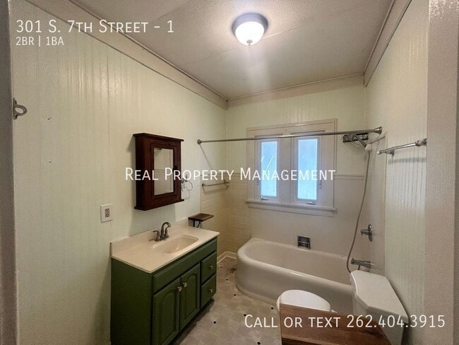 Photo - 301 S 7th St Unit 1