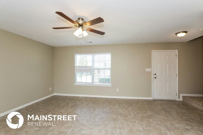 Photo - 6020 Veckman Ct