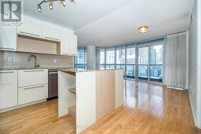 Photo - 25 Carlton St. Unité 1607