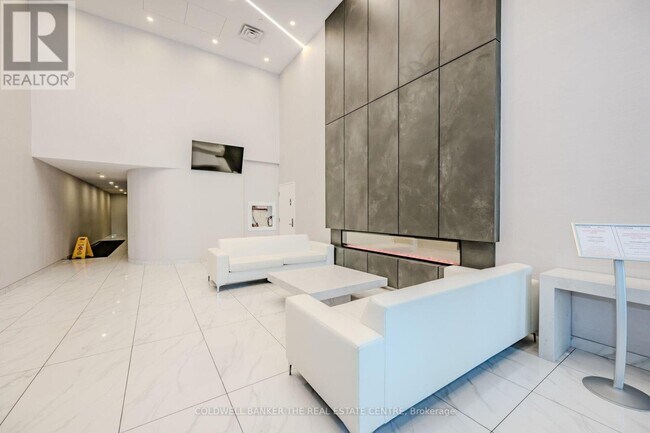 Photo - 15 Queen St S Unit 1211