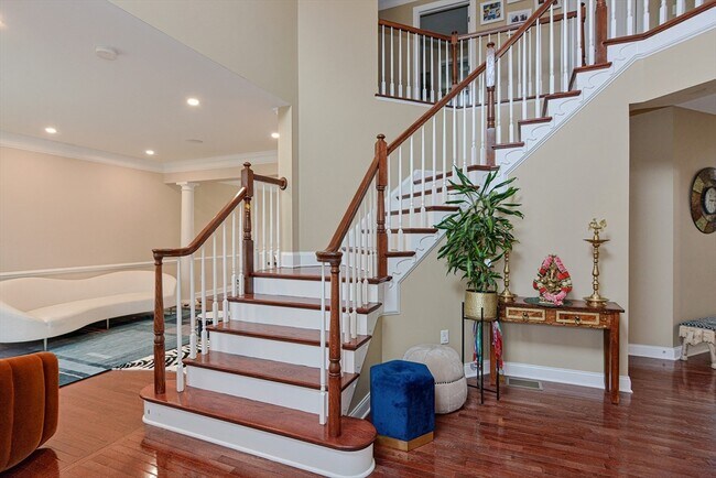 Photo - 33 Anderson Way