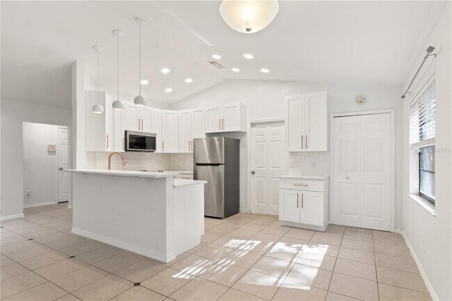 Photo - 7124 72nd St N