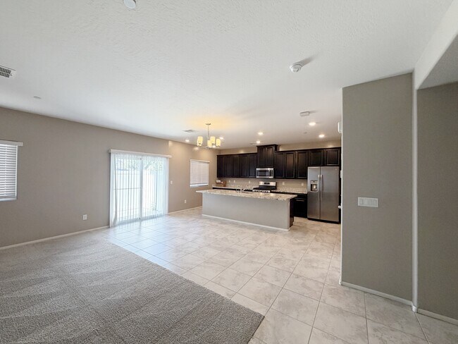 Photo - 4495 Vigny St