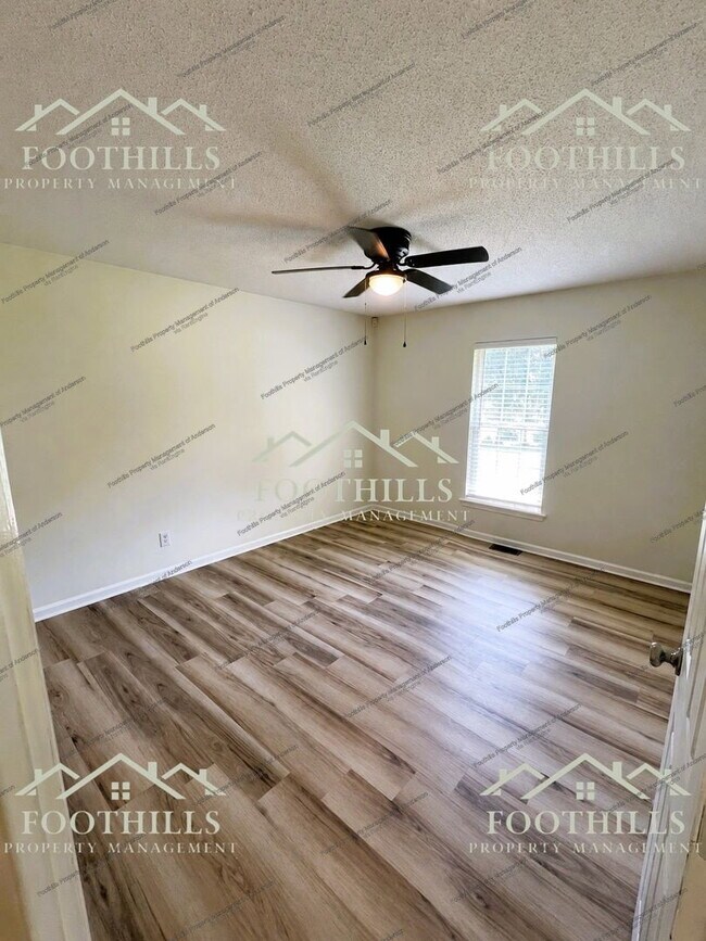 1950 Shackleburg Rd