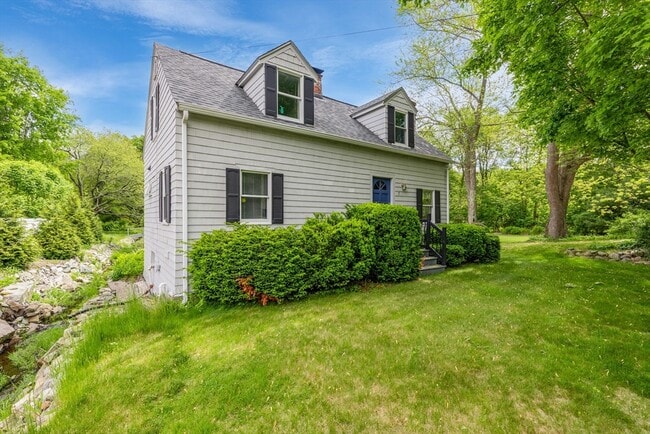 Photo - 71 Haverhill St Casa