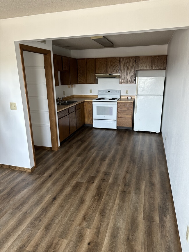 532 Jefferson St Apartments Mauston, WI