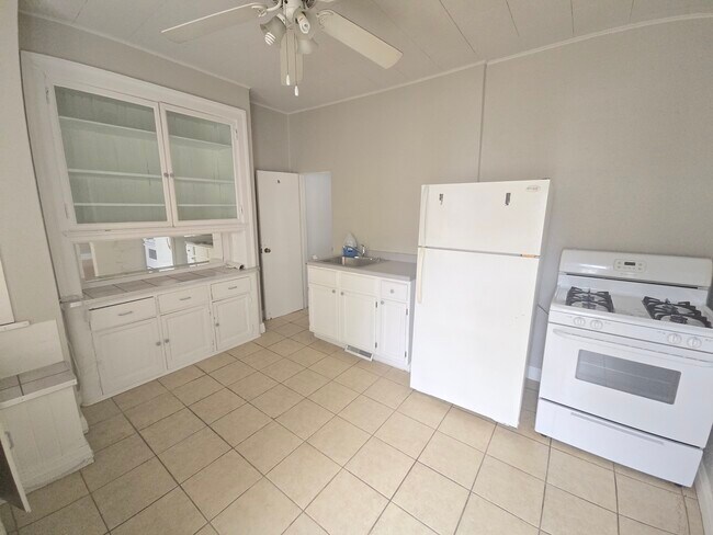 Photo - 2456 N Bartlett Ave