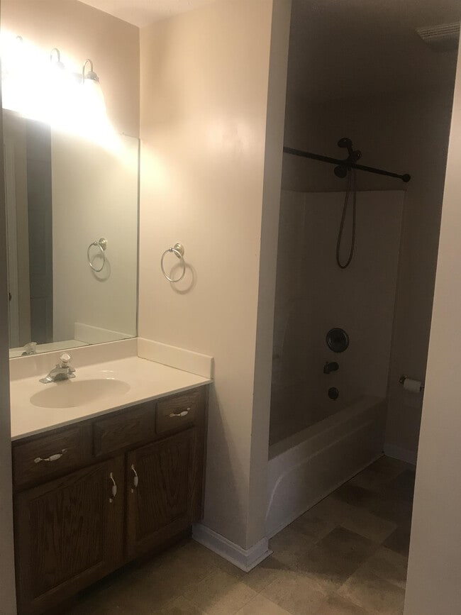 Photo - 125 Ashberry Dr