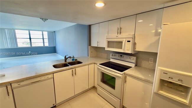 Photo - 1351 NE Miami Gardens Dr Unit 422E
