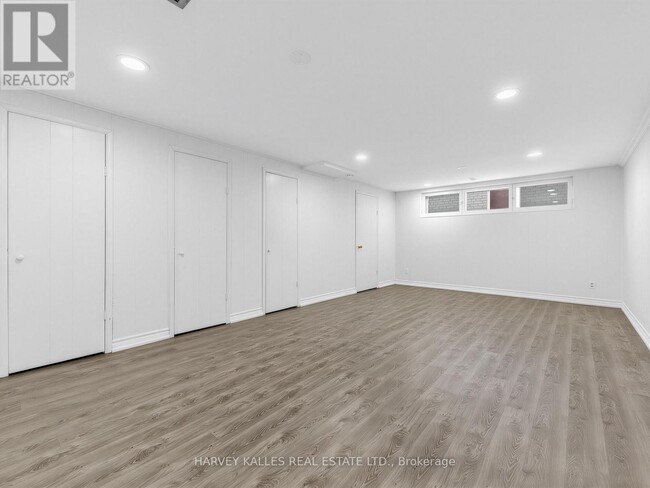 Photo - 16 Terrydale Dr