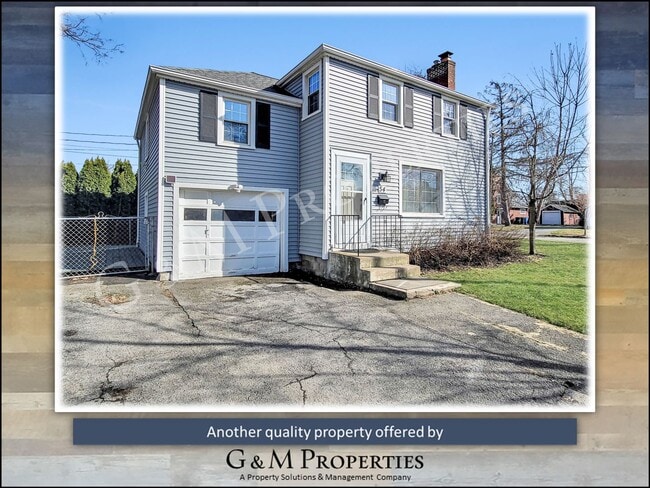 Photo - 4-Bedroom Home Rental - Walk to Strong Hospital!!