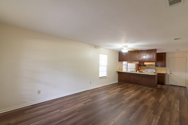 Photo - 2417a Fred Smith Rd