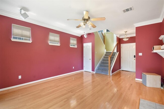 Photo - 8518 Cahill Dr Unit 32