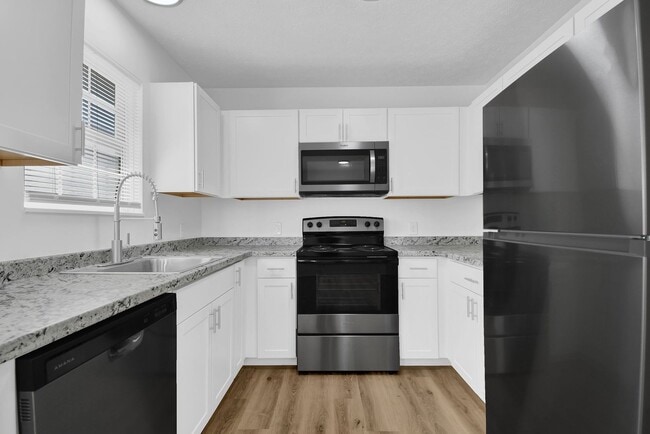 Photo - Cherry Bottom Townhomes