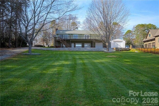 Photo - 8502 Pine Lake Rd