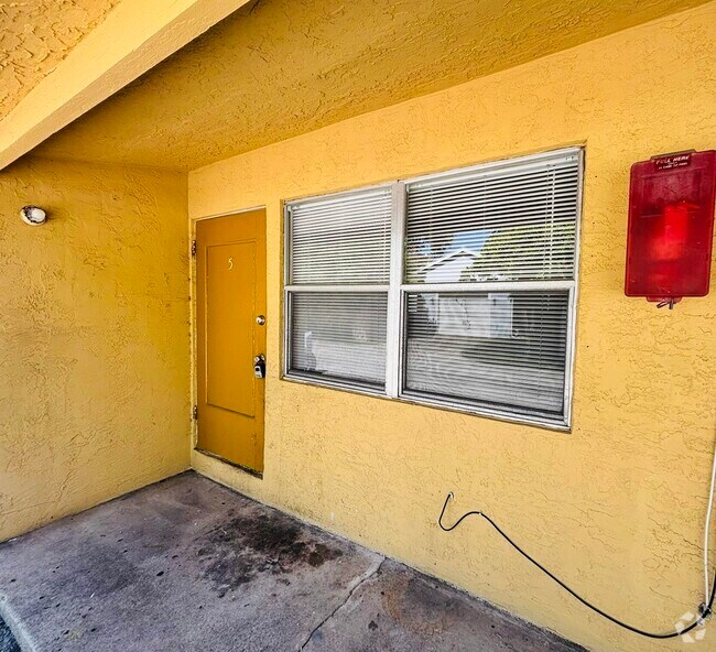 Building Photo - 509 O St Rental