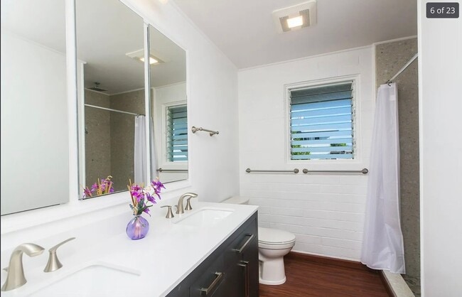 Photo - 4153 Kilauea Ave