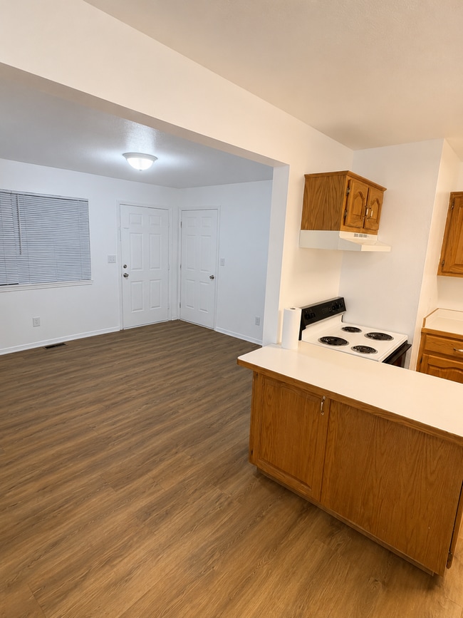 Photo - 2893 Crystal Lake Dr Unit -1