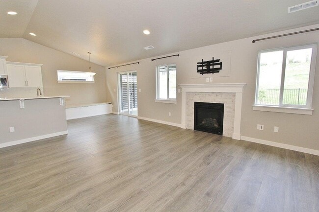 10510 W Daylily Ave