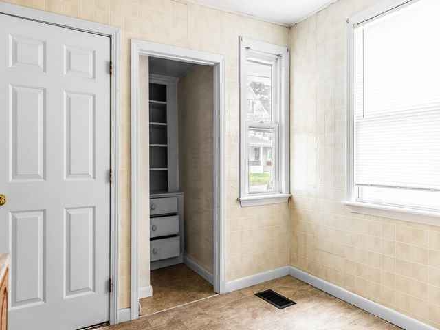 Photo - Center St Unit A